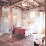 Maison Lou Piade - Exclusive 1852 Country Estate *